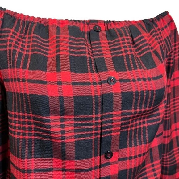 NWOT Coeur De Vague Plaid Off the Shoulder Top Red and Black Size Small - Picture 2 of 8